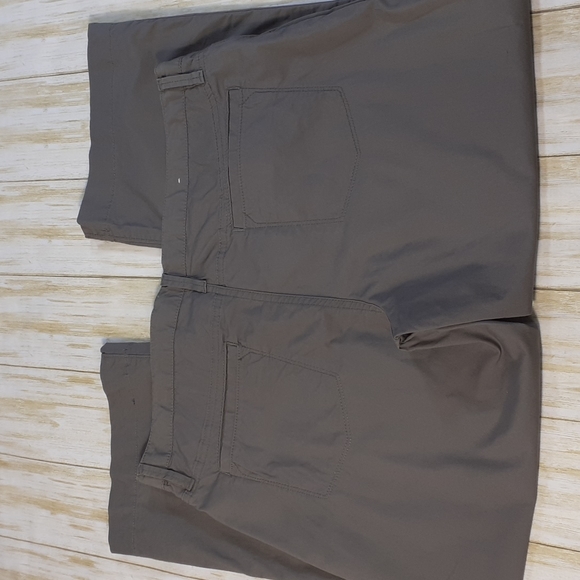 Old Navy On Classic Rise Gray Capris Pants Size 10 - Picture 7 of 16